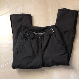 Riviyele waterproof snow pants size M. Waist 15” length 40”